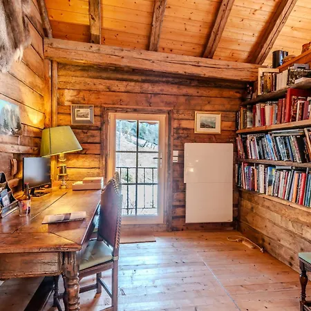 Chalet Slow De L'ourse - Charming Old Stunning View Sauna Pets Ok *