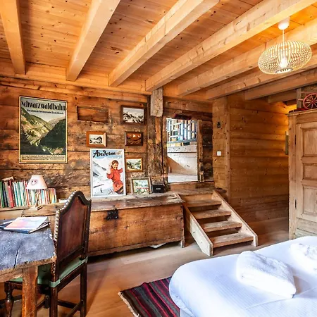 Slow De L'ourse - Charming Old Stunning View Sauna Pets Ok * Serraval